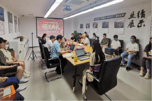 行者常至，為者常成——記2022屆畢業(yè)生成長匯報會